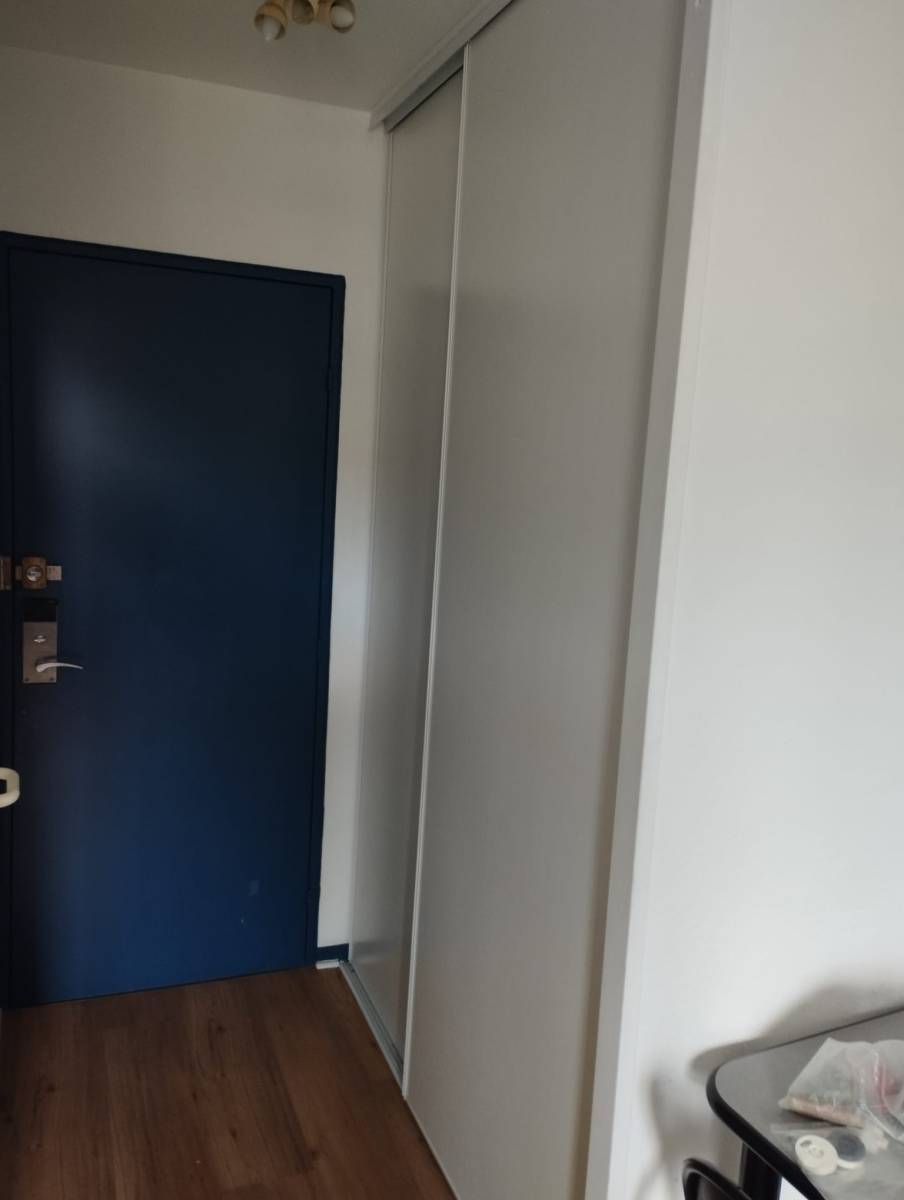 Remplacement de 3 portes de placard coulissantes à Talence : une rénovation sur-mesure avec Direct Ouverture