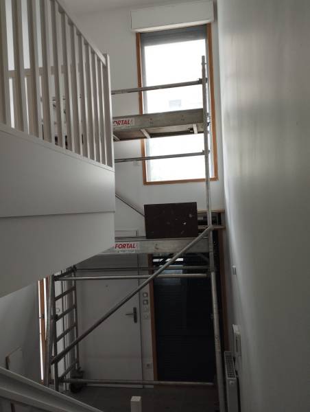 Volets roulant : Remplacement de moteurs filaires et tablier de porte-fenêtre à Lormont : efficacité, proximité et savoir-faire