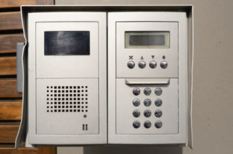 Pose de digicode professionnel dans le quartier Bordeaux lac à Bordeaux : Accompagnement et conseils par Direct ouverture Bordeaux