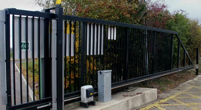 Portail pour maison haut de gamme sur Parempuyre : Automatisation de vos ouverture par Direct Ouverture Bordeaux, serrurier local