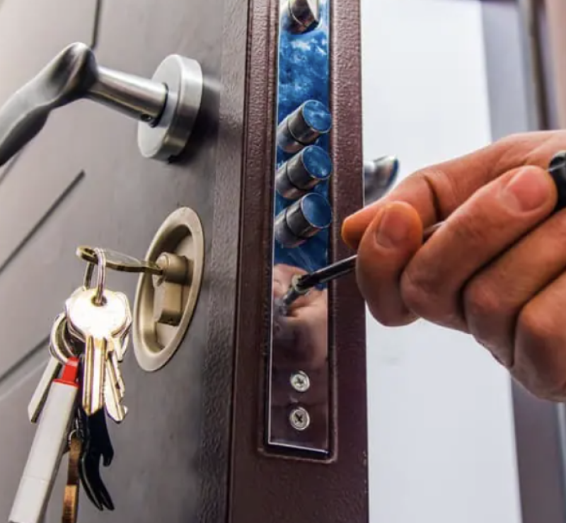 Medecin sur Ambares, protegez votre cabinet avec une serrure 3 ponts : Serrurier sur Bordeaux, on vous accompagne